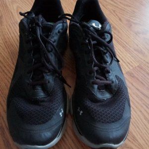 Men's Under Armour Athletic Shoes